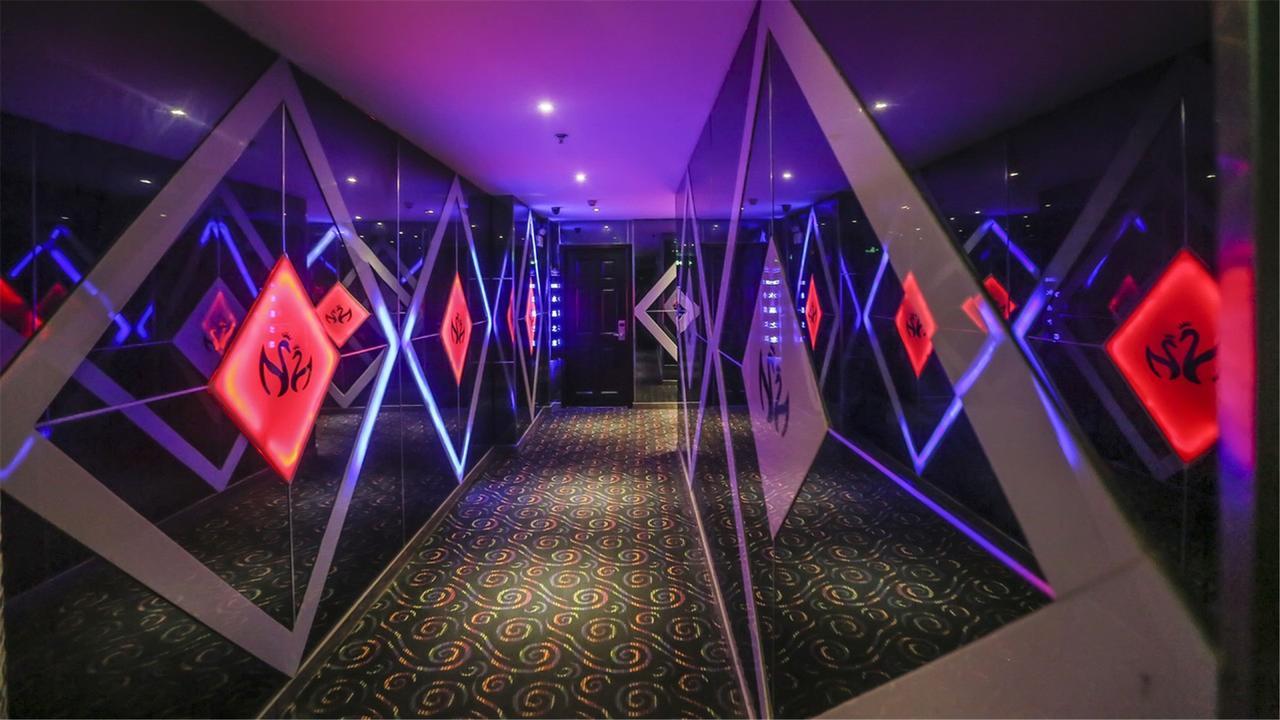 Zhuimei Theme Hotel Suzhou  Exteriör bild