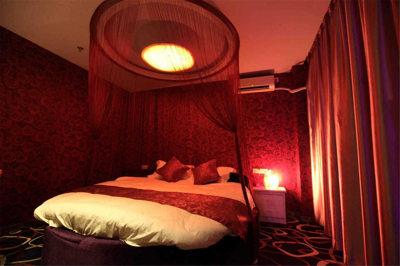 Zhuimei Theme Hotel Suzhou  Exteriör bild